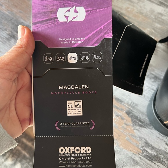 Oxford Magdalen Women's Boot - Picture 8 of 9